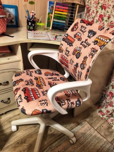 Детское кресло Chairman CHAIRMAN KIDS 103 Автобусы