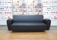 Диван офисный тройной Gruppo 396 Клерк 11 черный Ecotex 3001