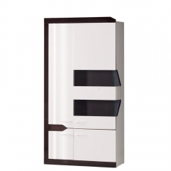 Гостиная Ронда Яна